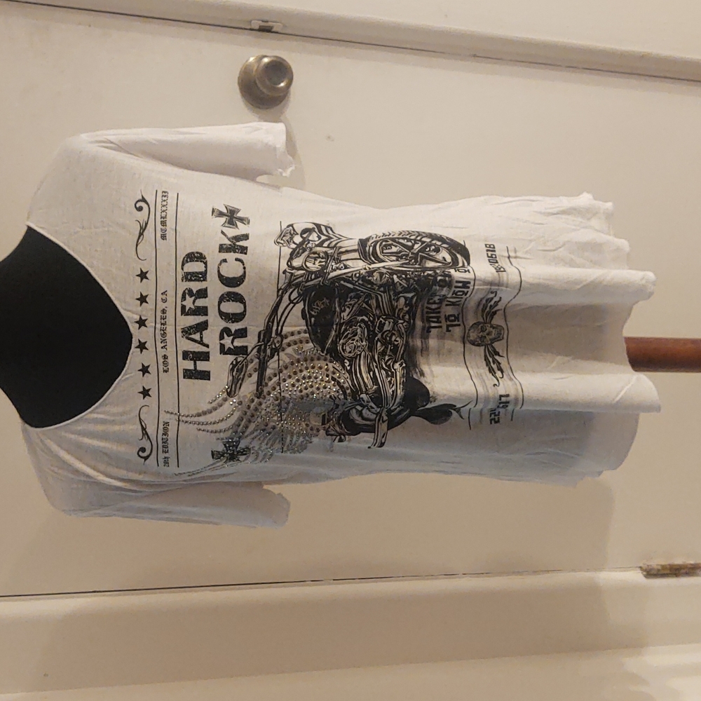 EUC Hard Rock Couture Women's T-Shirt